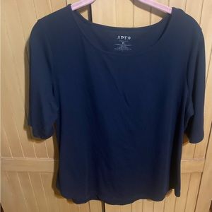 Women’s Apt. 9 Round Neck/Top Solid /Black/Extra large